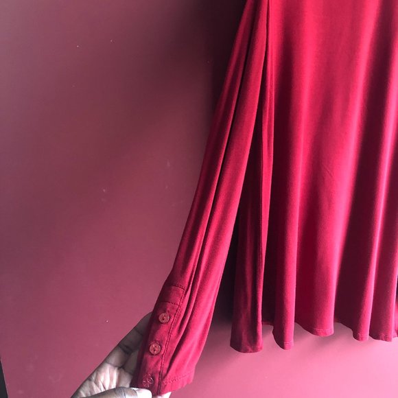 Neiman Marcus Cold Shoulder Top - Picture 5 of 7